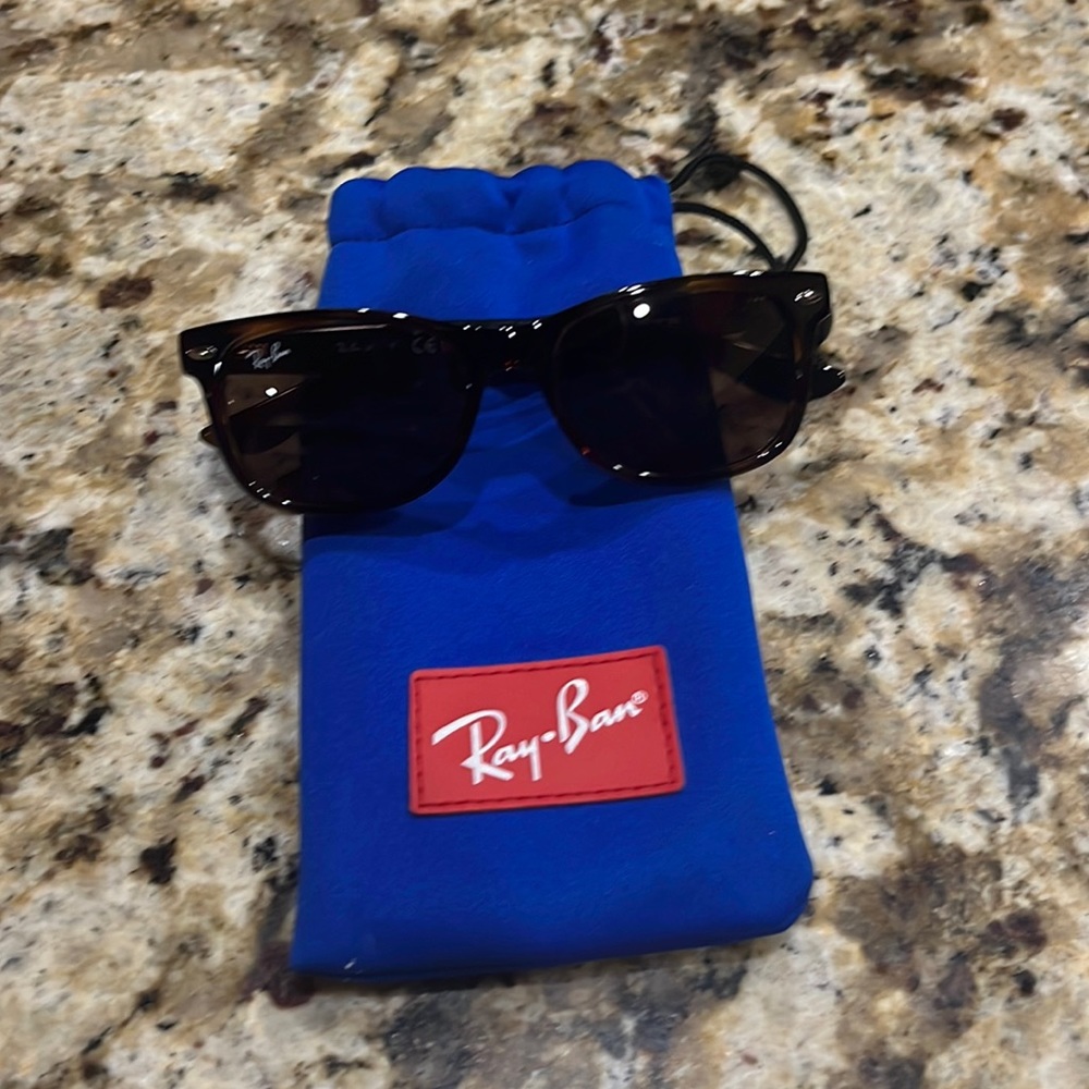 Kids ray-ban sunglassses